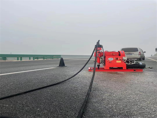 长垣马路路基路面开裂下沉注浆加固灌浆